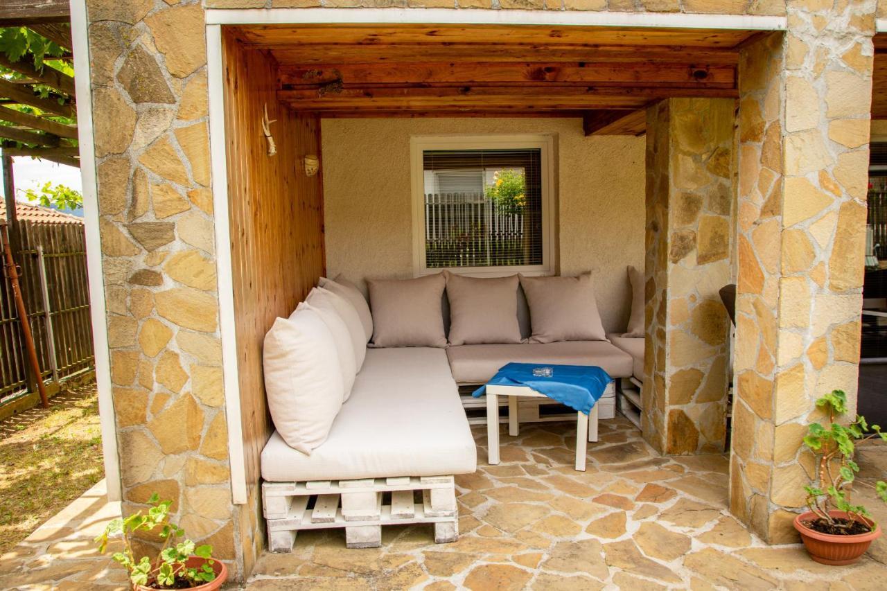 Villa Beni - 4 Bedroom Private House By Flаt Manаger Lozenets ภายนอก รูปภาพ